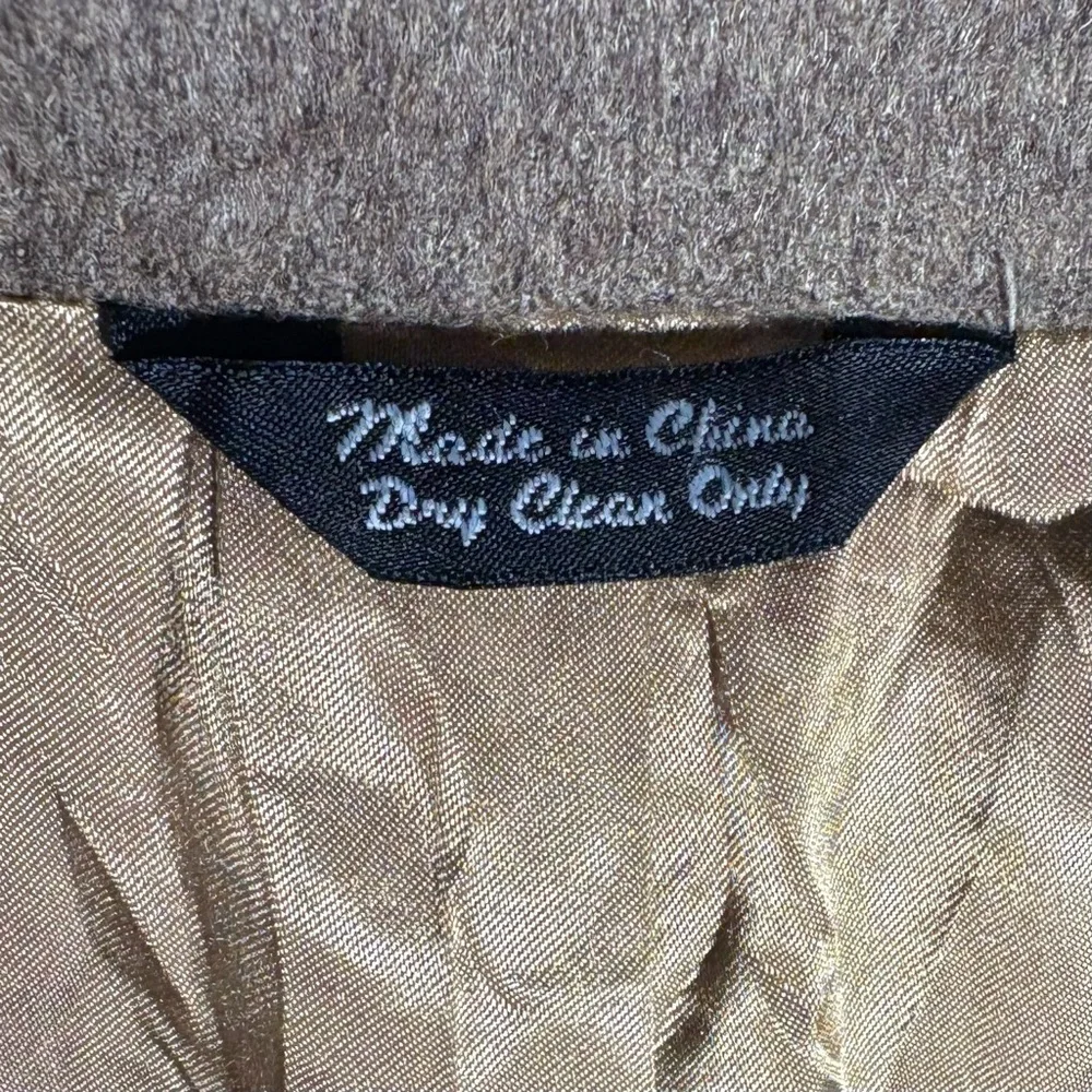 Bill Blass Men’s Coat Tan 100% Camel Hair Size 46L